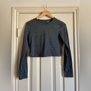 GIRLFRIEND COLLECTIVE ReSet Cropped Longsleeve, Medium, Moon